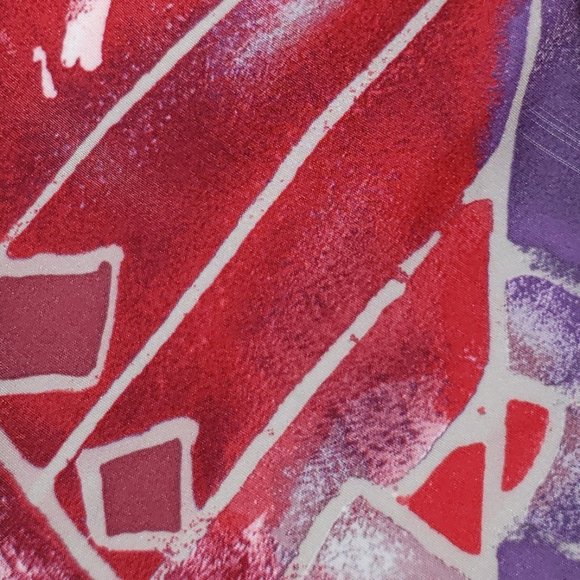 Van Heusen Abstract Necktie 57" x 3.75" - Picture 3 of 6